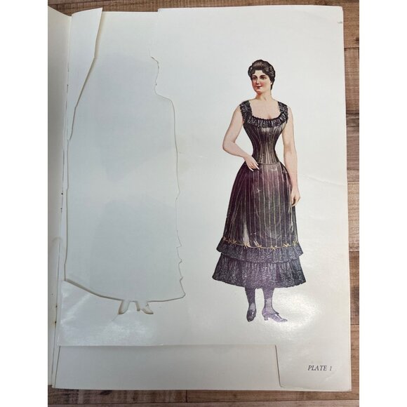 Antique Fashion Paper Dolls Of The 1890s Book From Boston Childrens Museum Colle - Picture 2 of 5
